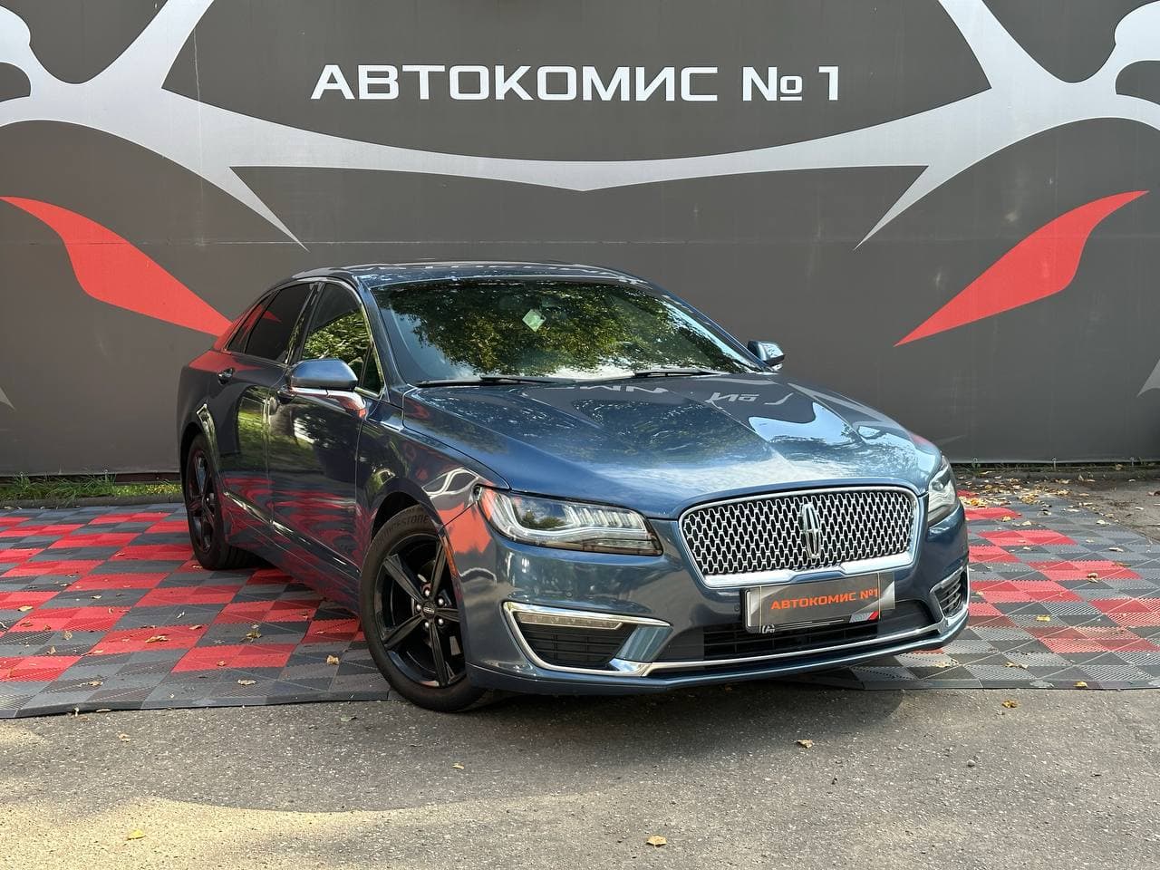Lincoln MKZ