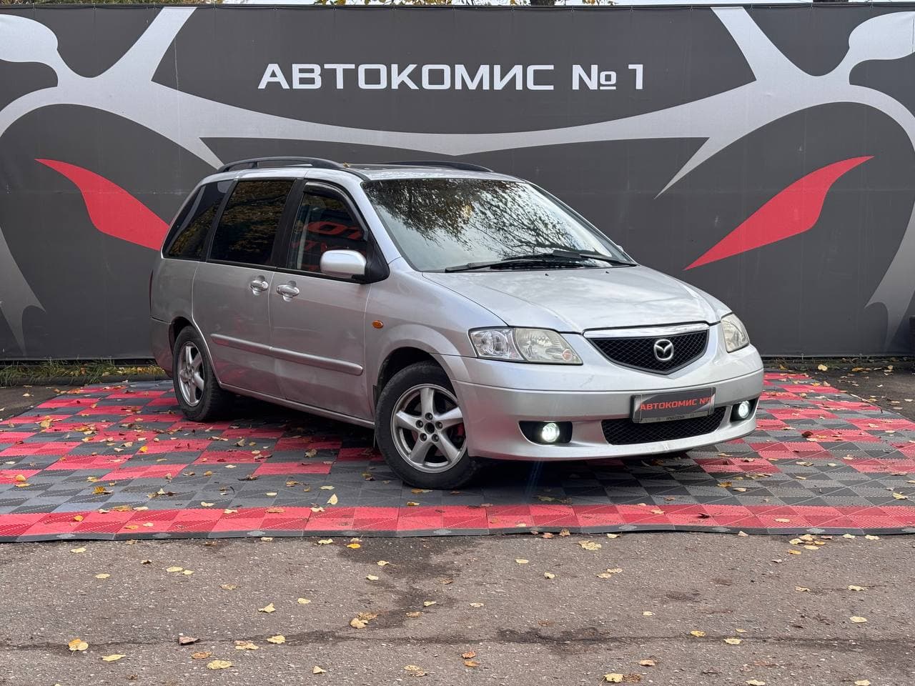 Mazda MPV II, 7 мест
