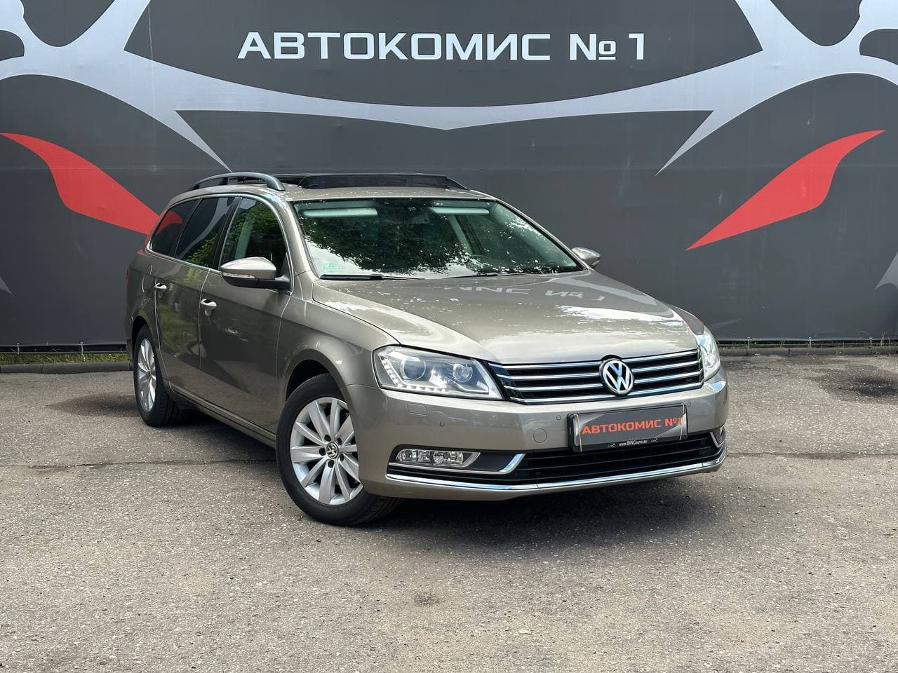 Volkswagen Passat B7
