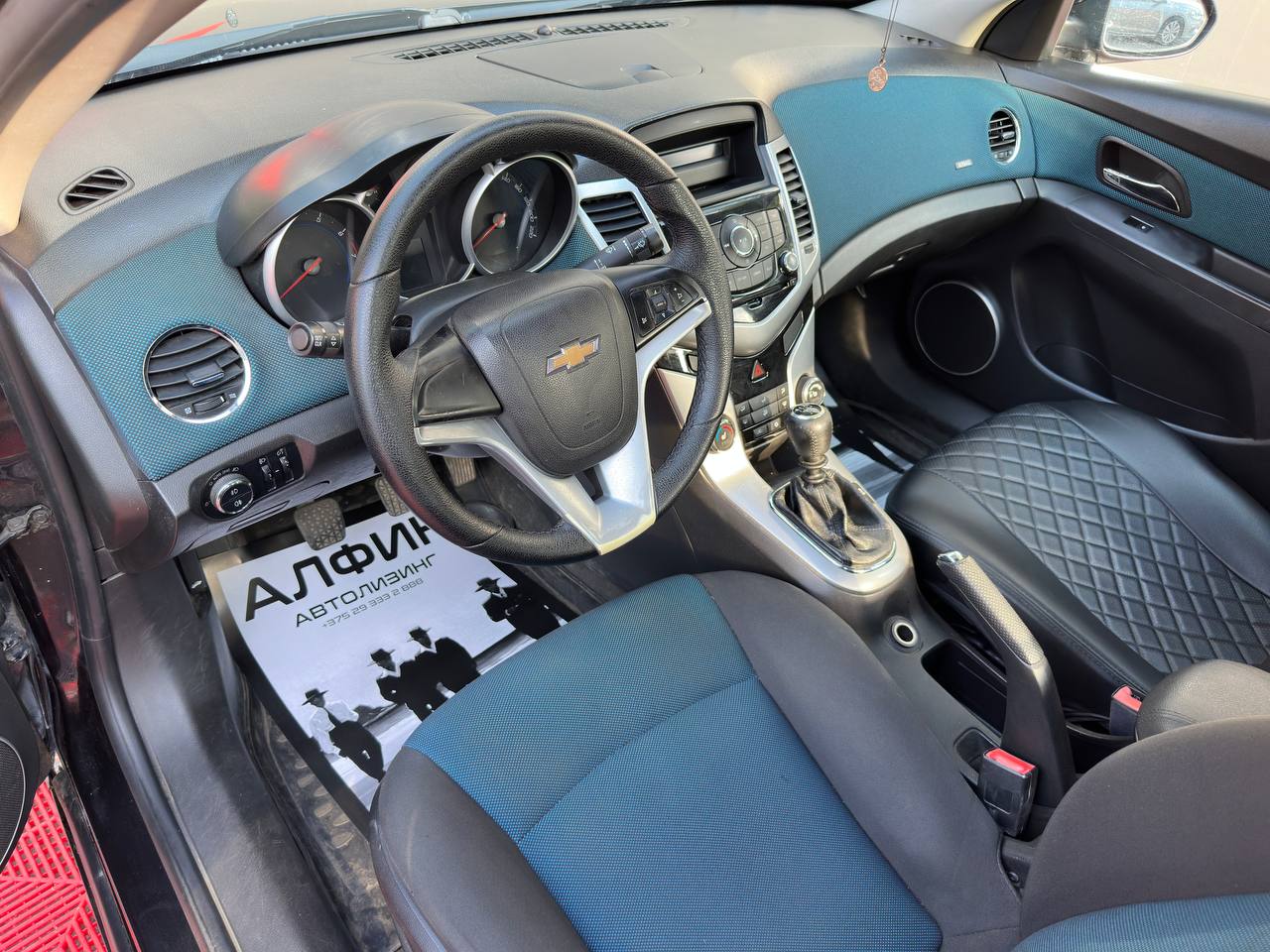 Cruze J300