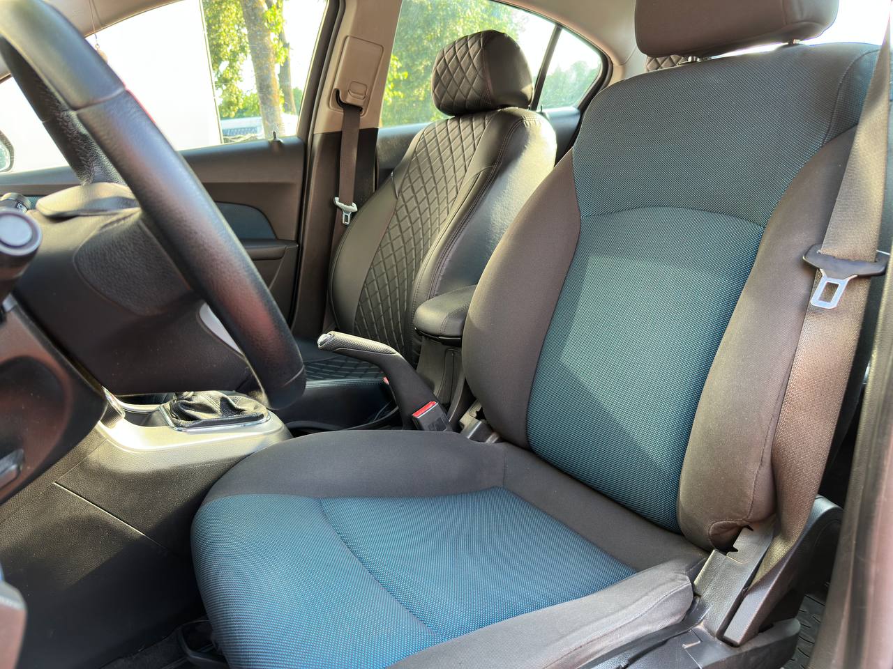 Cruze J300