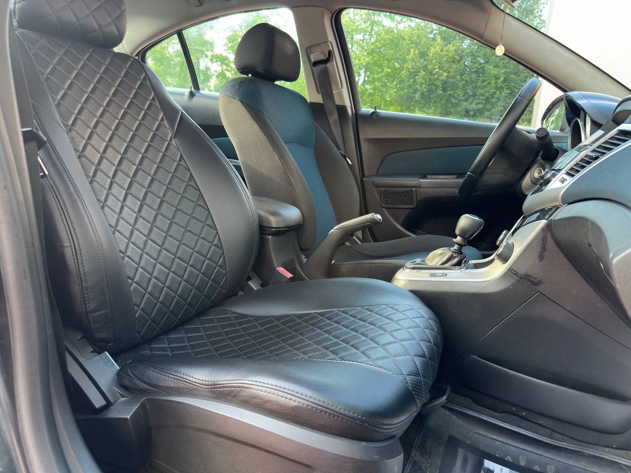  Cruze J300