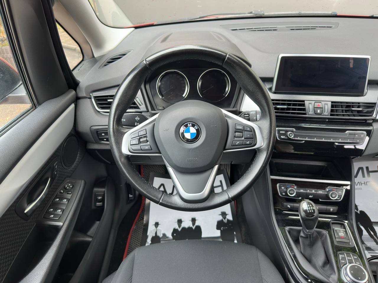  Gran Tourer F46 Рестайлинг, мест