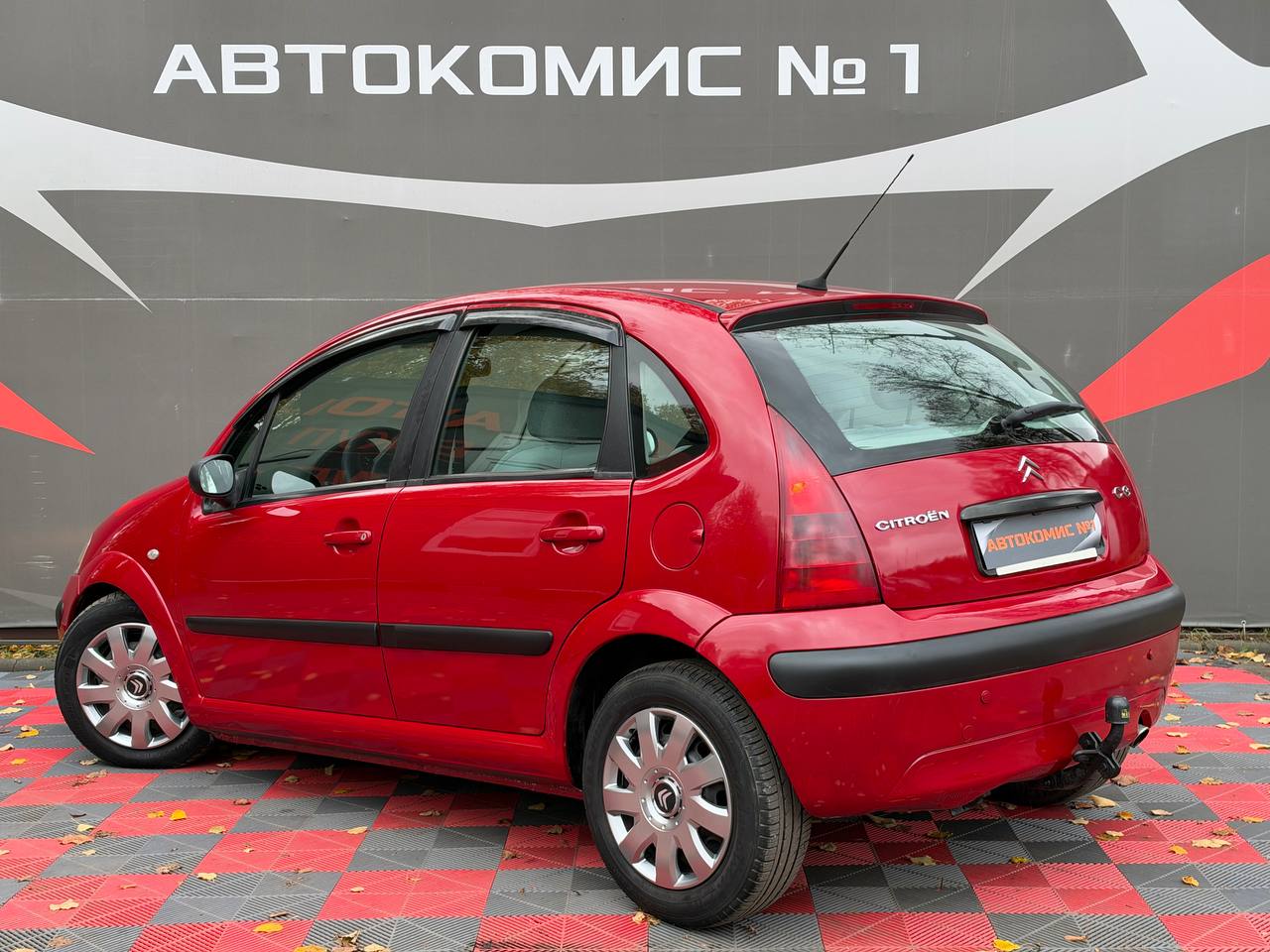  C3