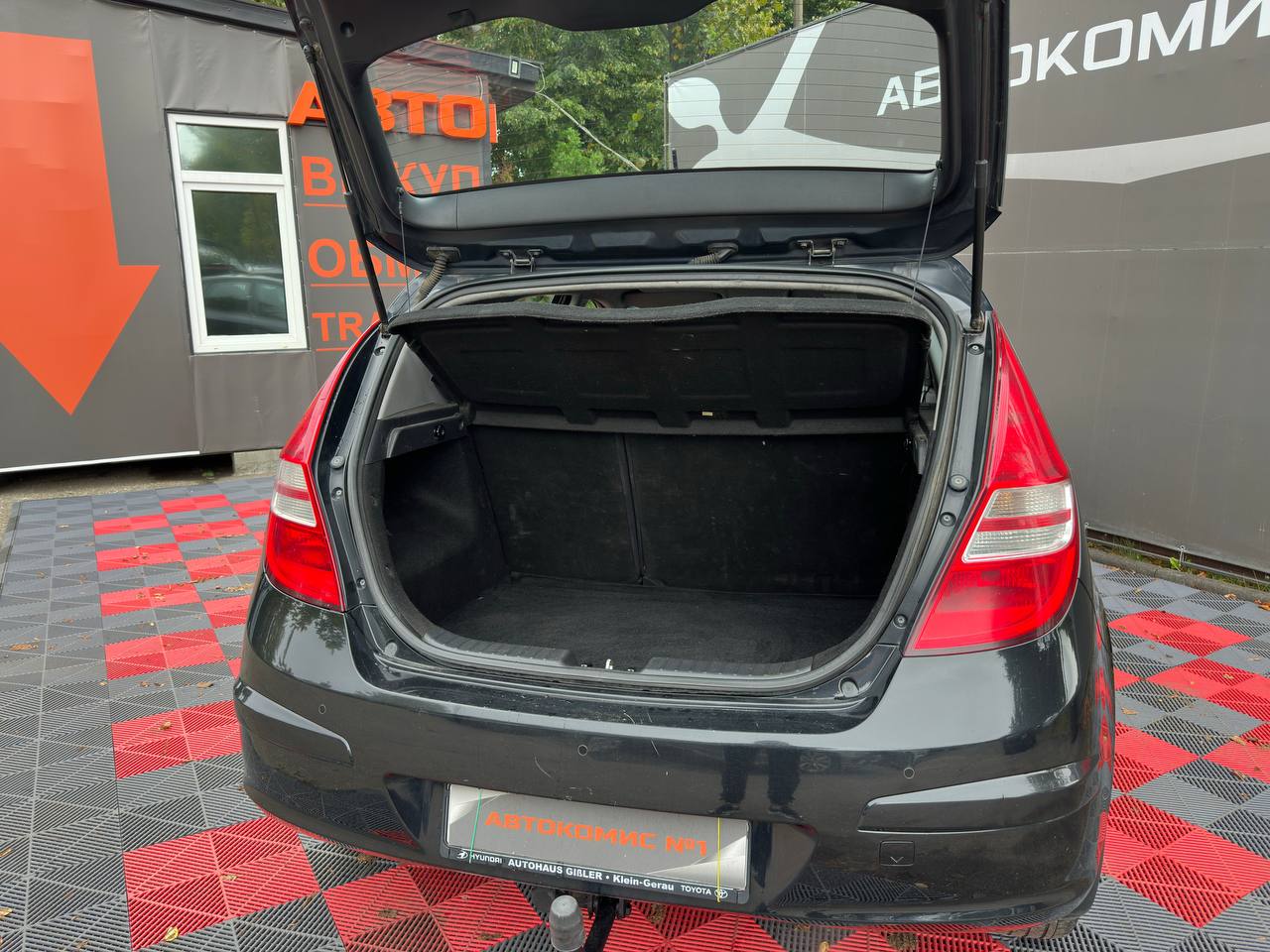  i30