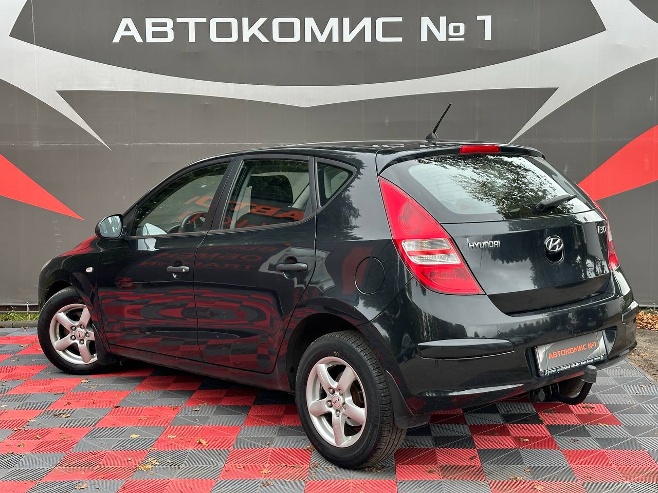  i30