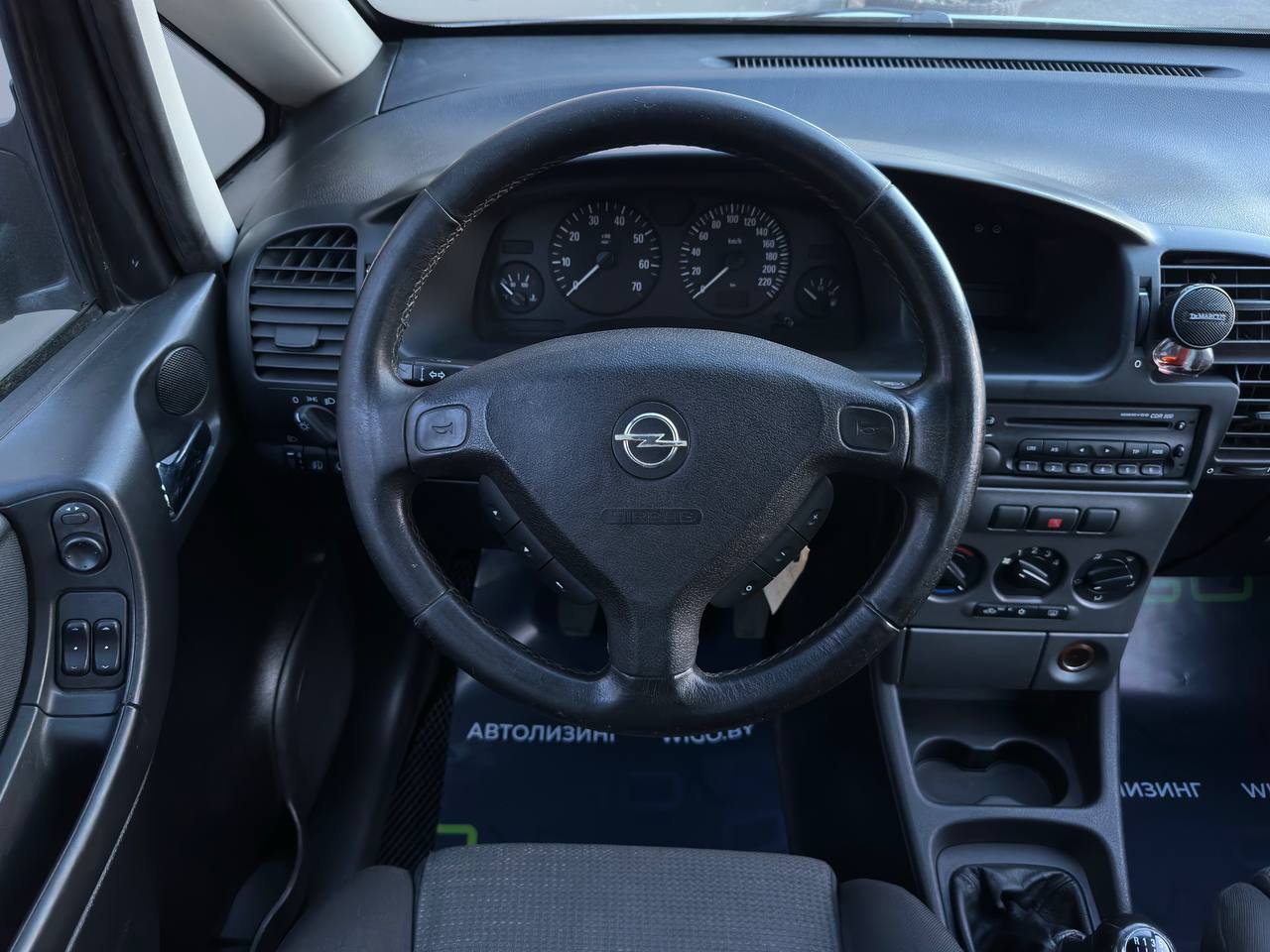  Zafira A · Рестайлинг, 7 мест
