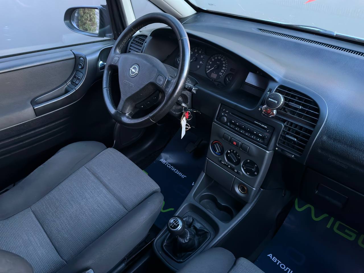 Zafira A · Рестайлинг, 7 мест