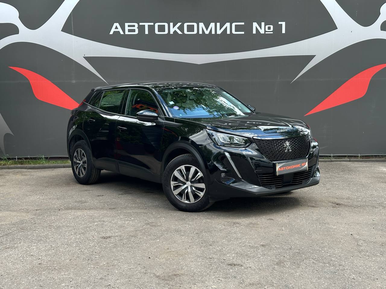 Peugeot (2008)