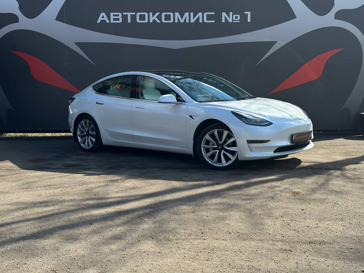 Tesla Model 3 I (2019)