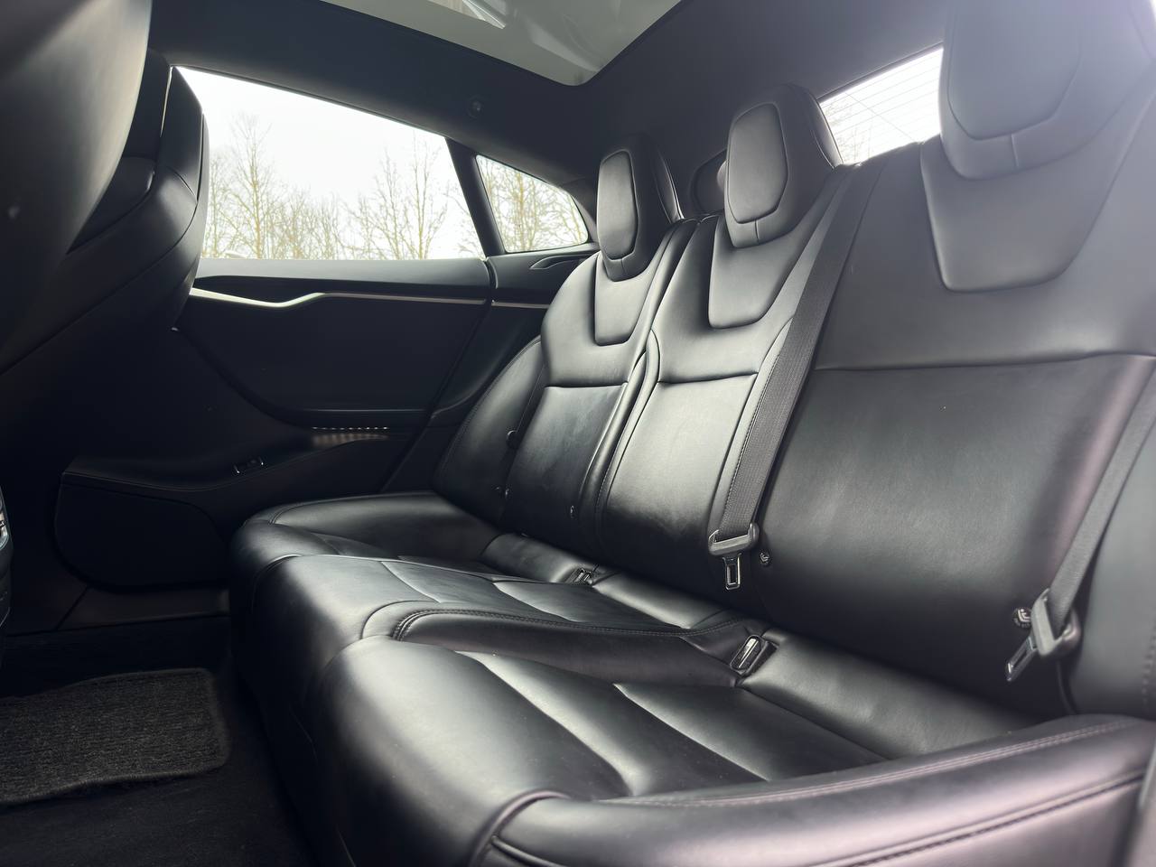  Model S I · Рестайлинг