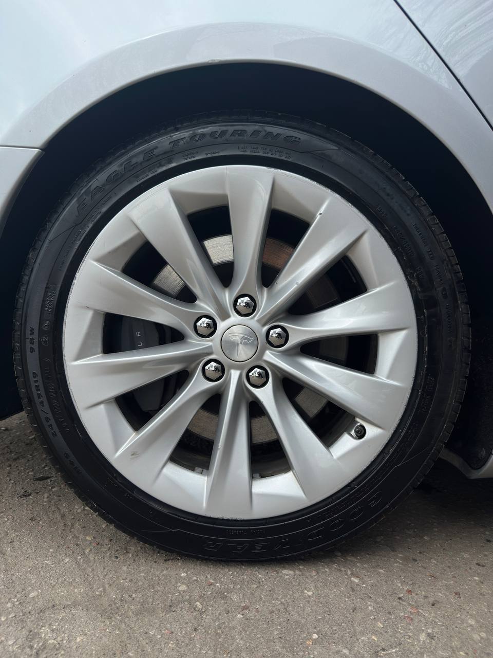  Model S I · Рестайлинг