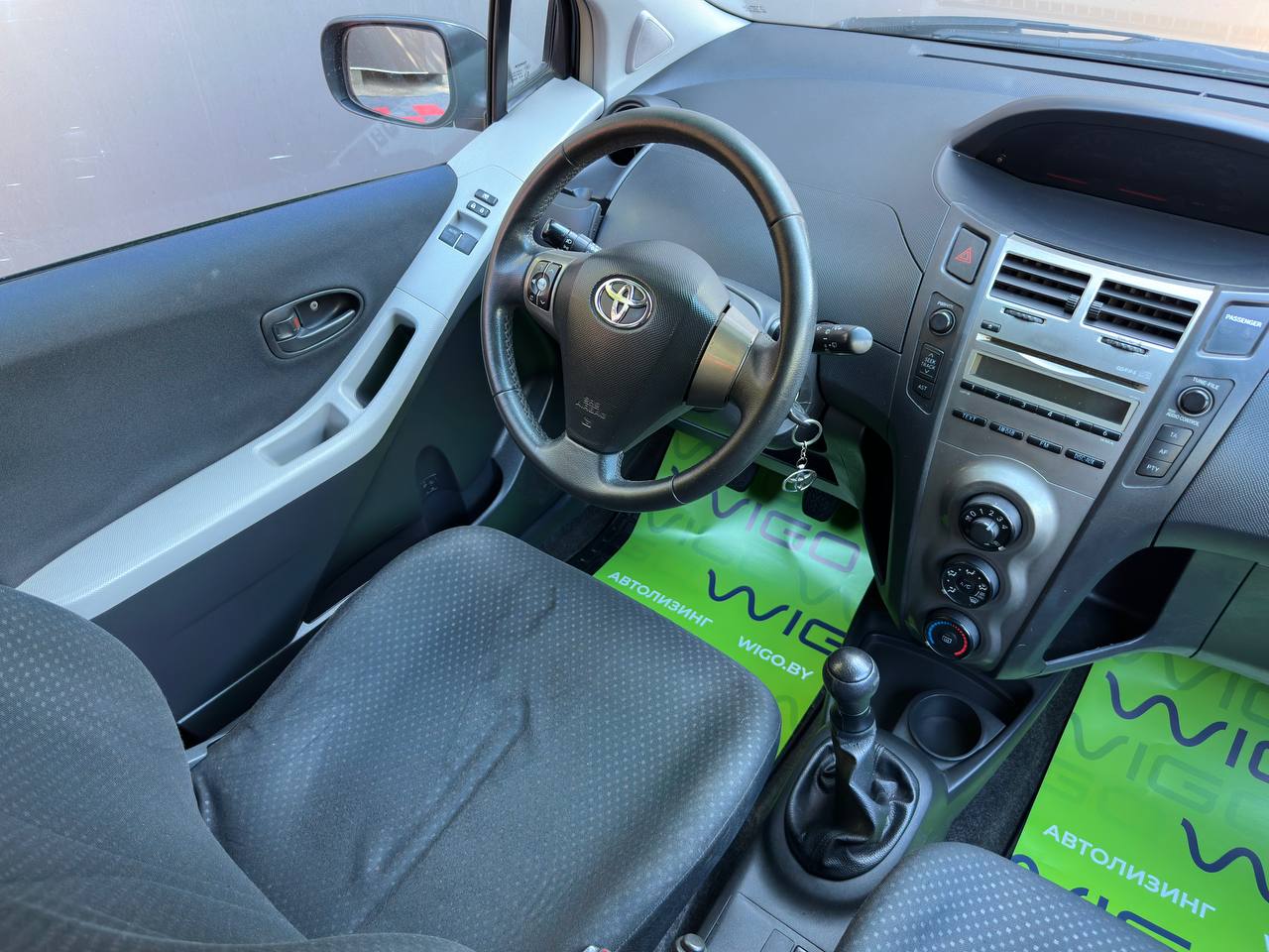  Yaris
