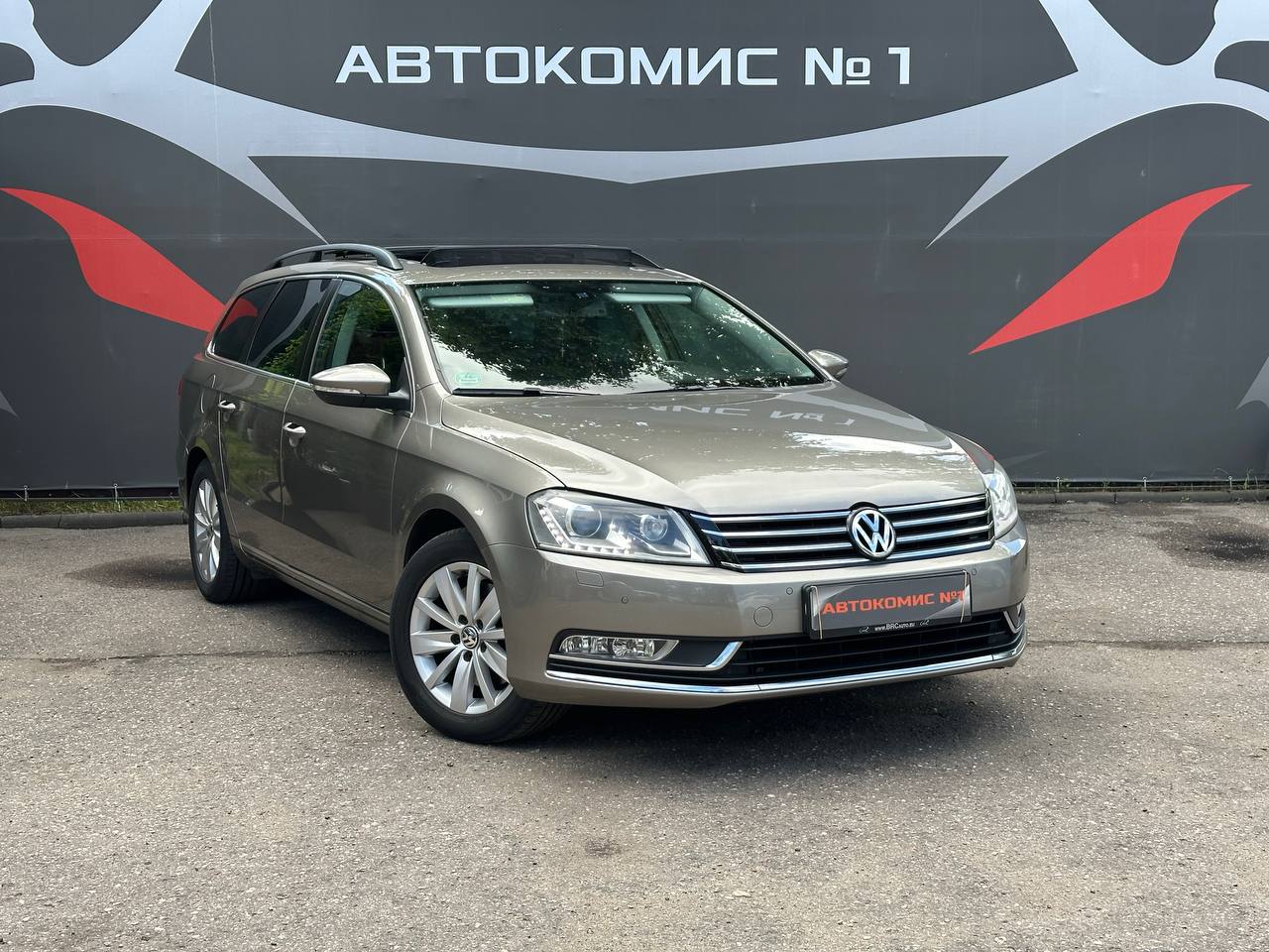 Volkswagen Passat B7 (2013)
