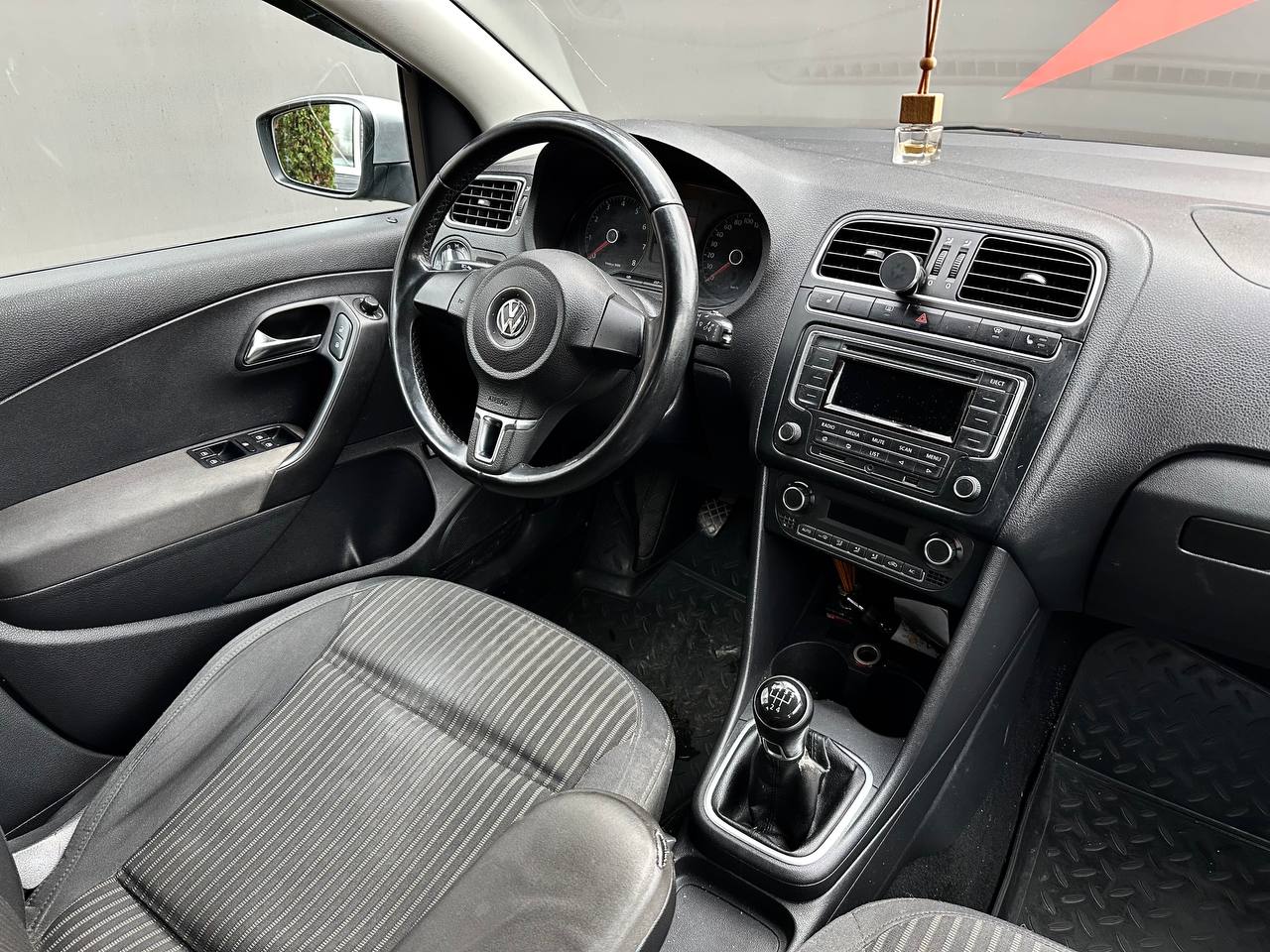  Polo Sedan I