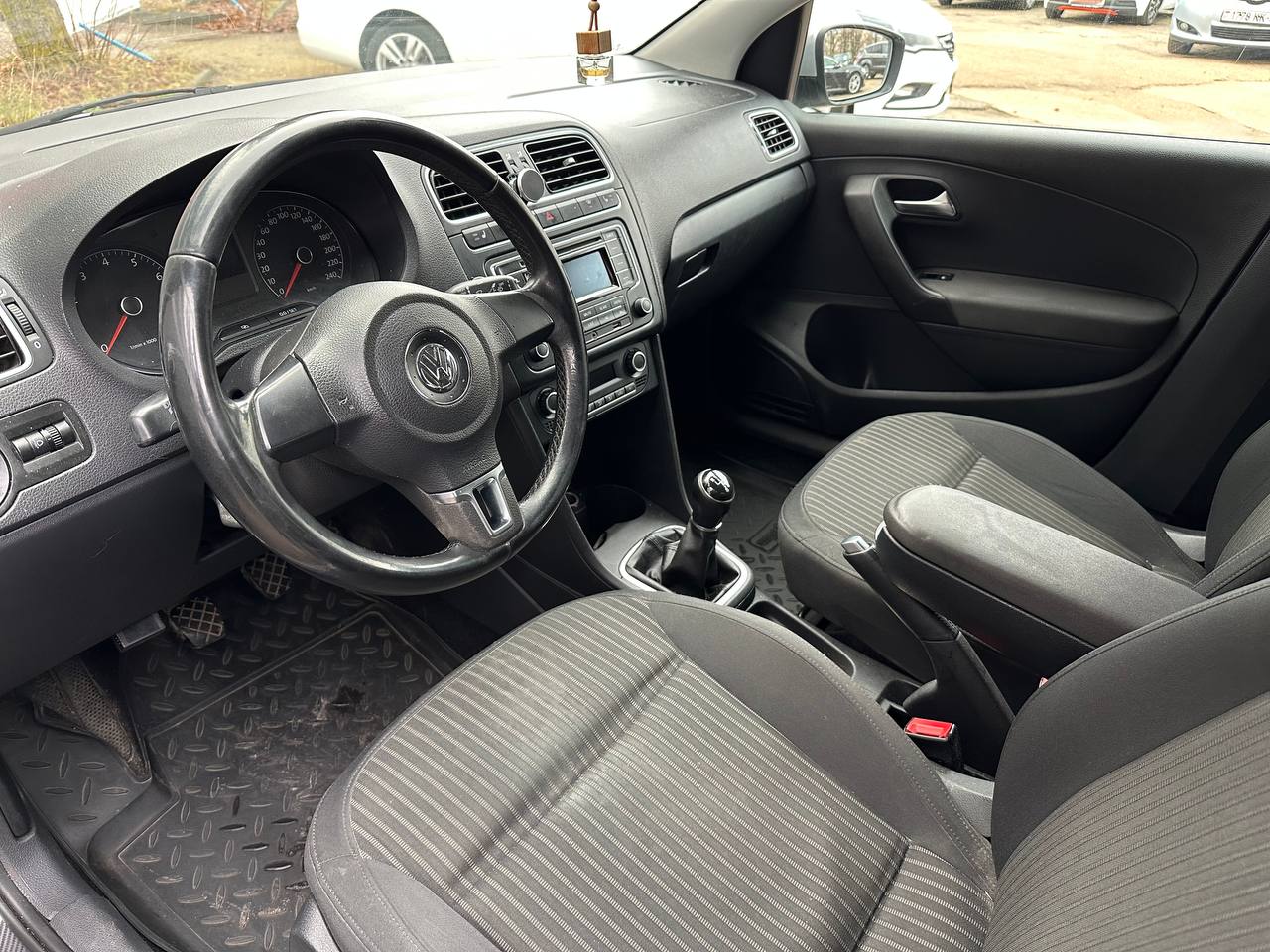  Polo Sedan I