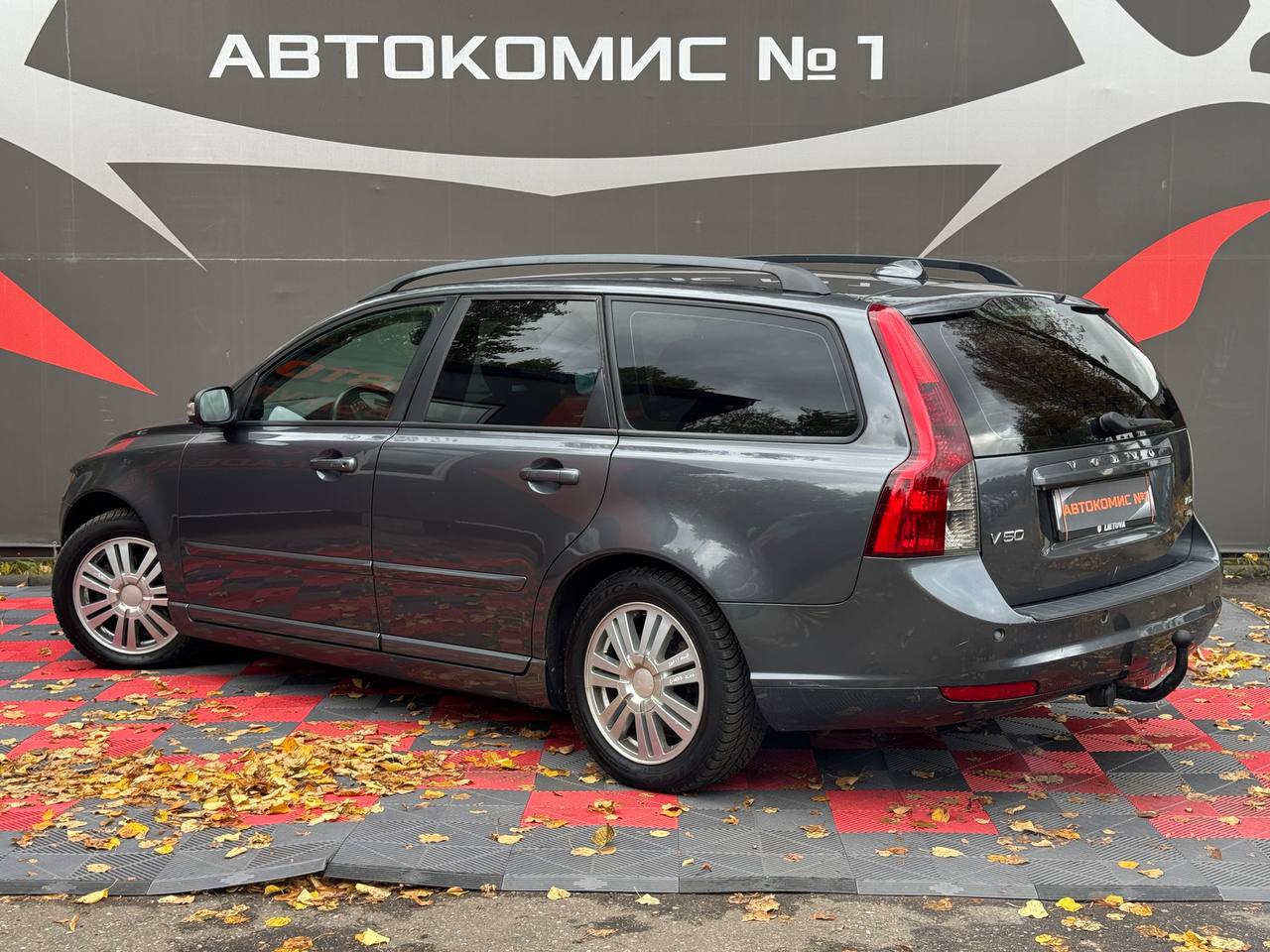  V50